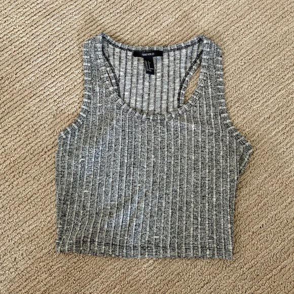 Forever 21 crop top - Picture 1 of 3